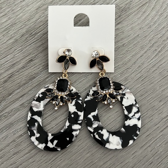 Vici Jewelry - NWT Vici Black and White Earrings